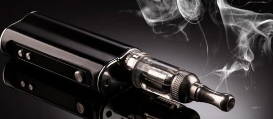Cigarette électronique en kit
